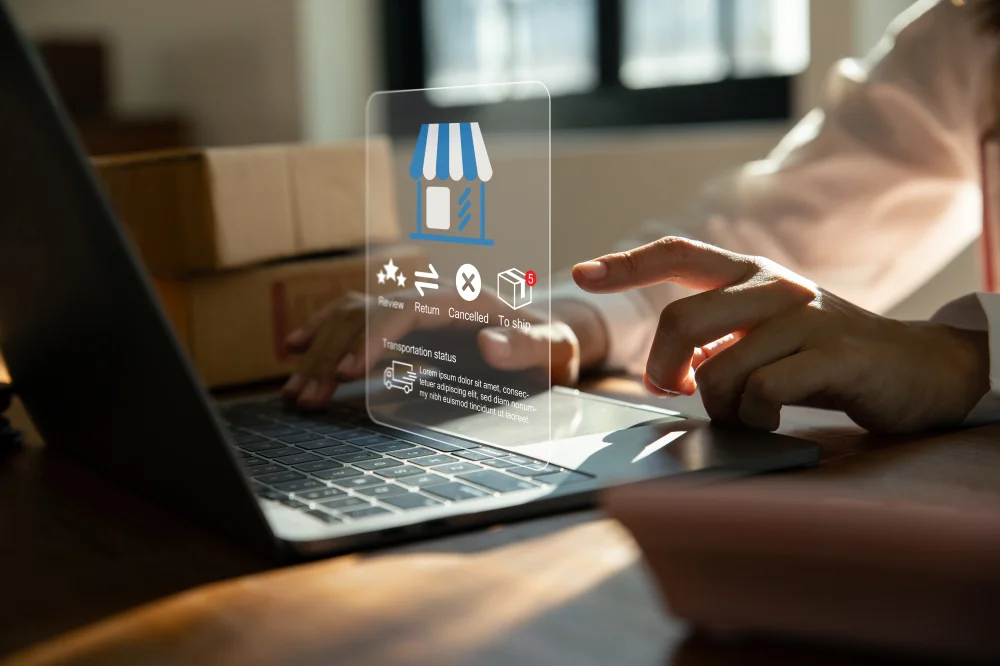 Conceito de o que é e-commerce mostrando notebook com loja virtual e ícones de compras online.