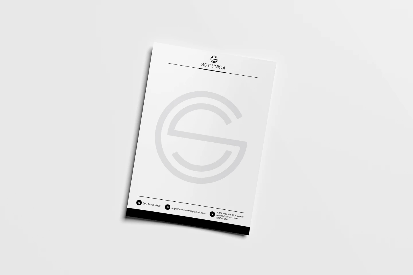 Layout digital de papel timbrado e receituário médico personalizado para a GS Clínica, evidenciando padronização e apresentação profissional.