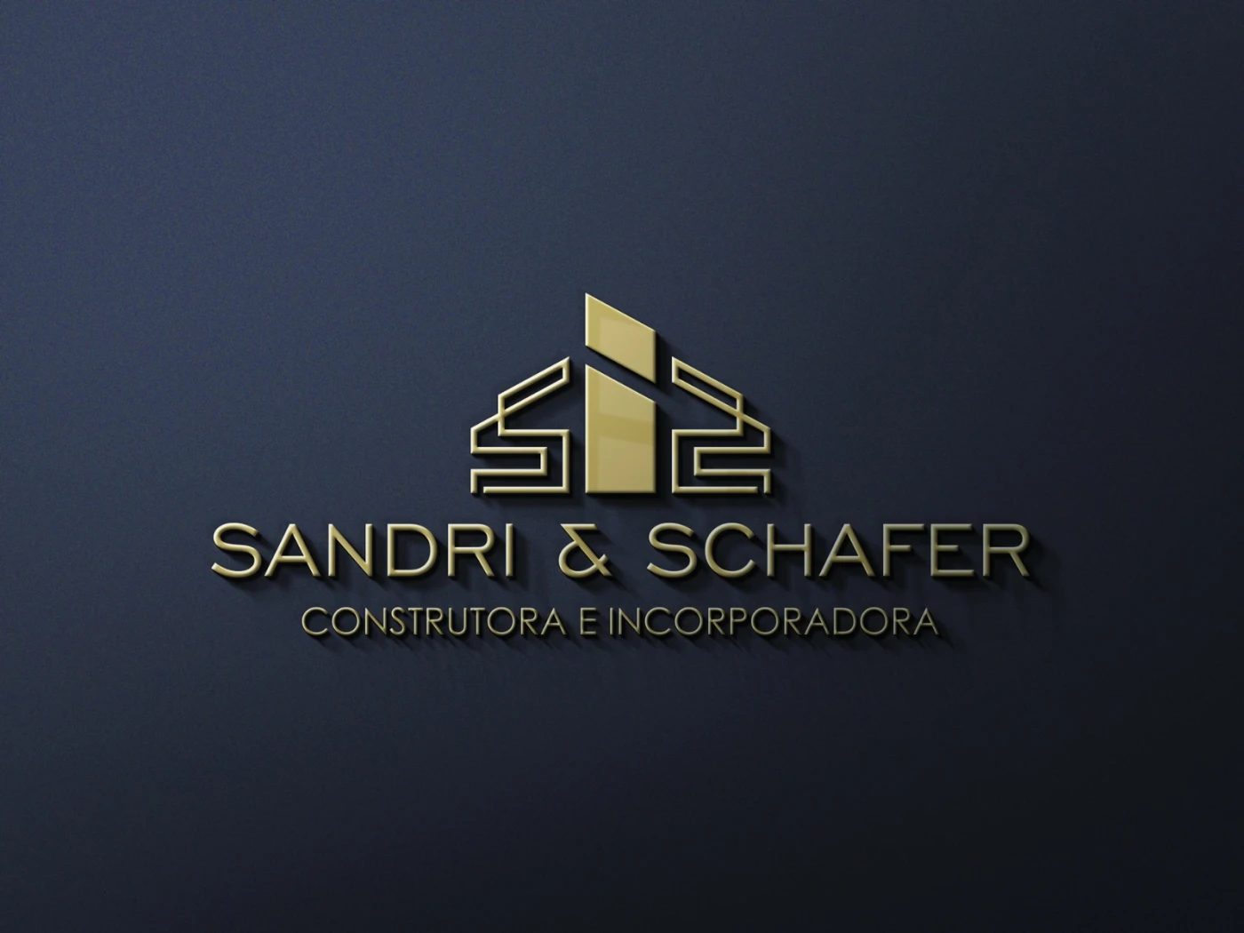 Logotipo dourado da Construtora Sandri & Schafer em fundo azul escuro texturizado.